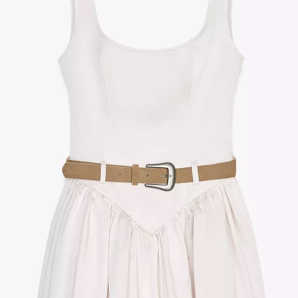 Zara Cream Dress with Brown Belt New with no tag.
Washed but never wear.